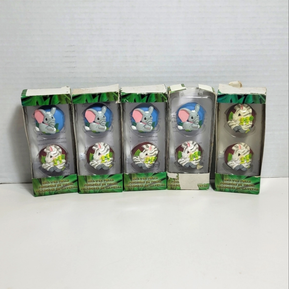 Zootles Drawer Pulls Novelty Knobs Elephants and Zebras Lot of 10 New in Package